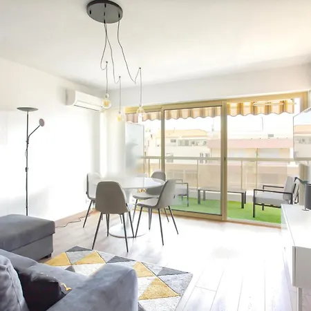 Silvaplana Furnished Studio * אנטיב