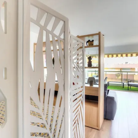 Silvaplana Furnished Studio אנטיב